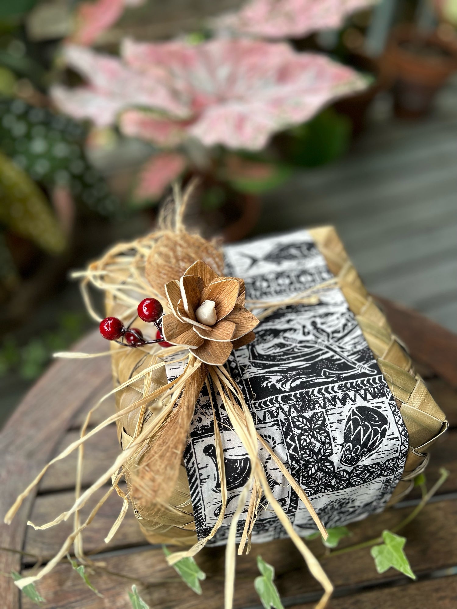 Lauhala Gift Box