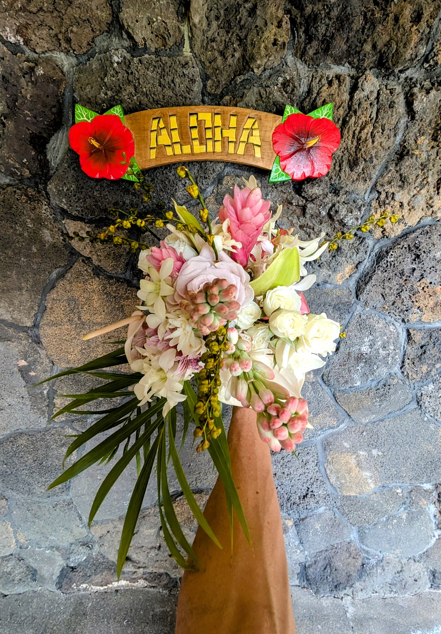 Wedding bouquets & boutonnieres
