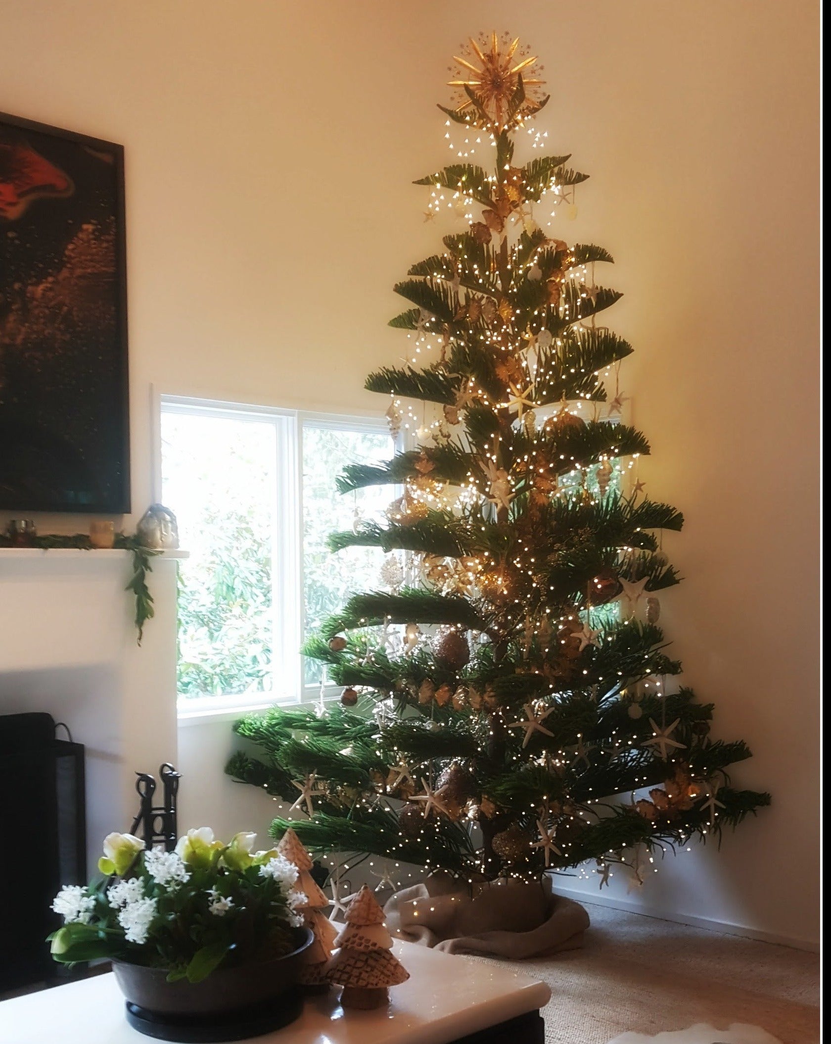 Sending You Aloha Flowers, Christmas Christmas Tree & Holiday Decorating