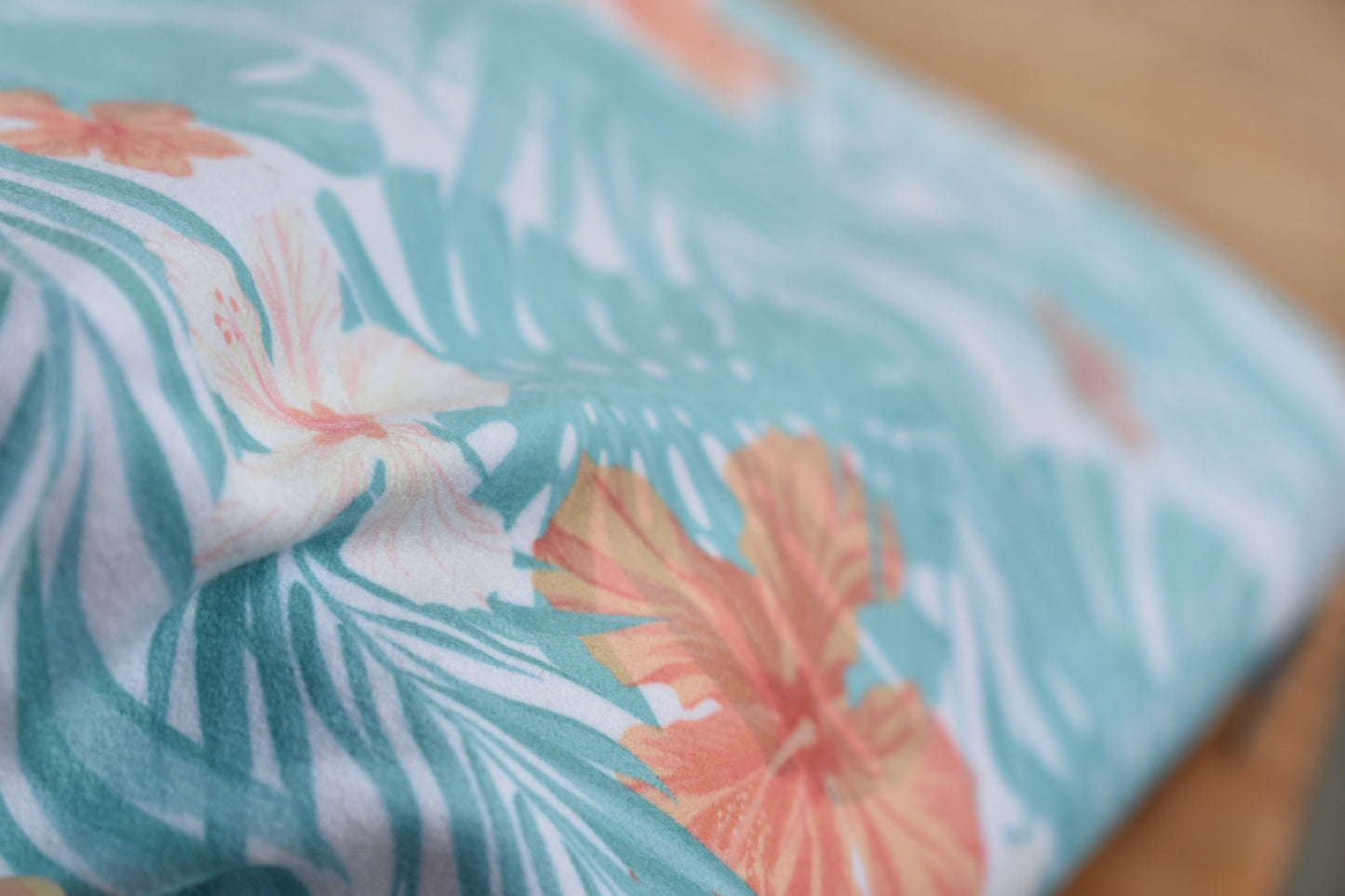 Sending You Aloha aloha at home Microfiber towel - Hawaiian summer scent
